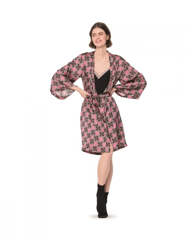 6161 - Burda - kimono/ badekåpe