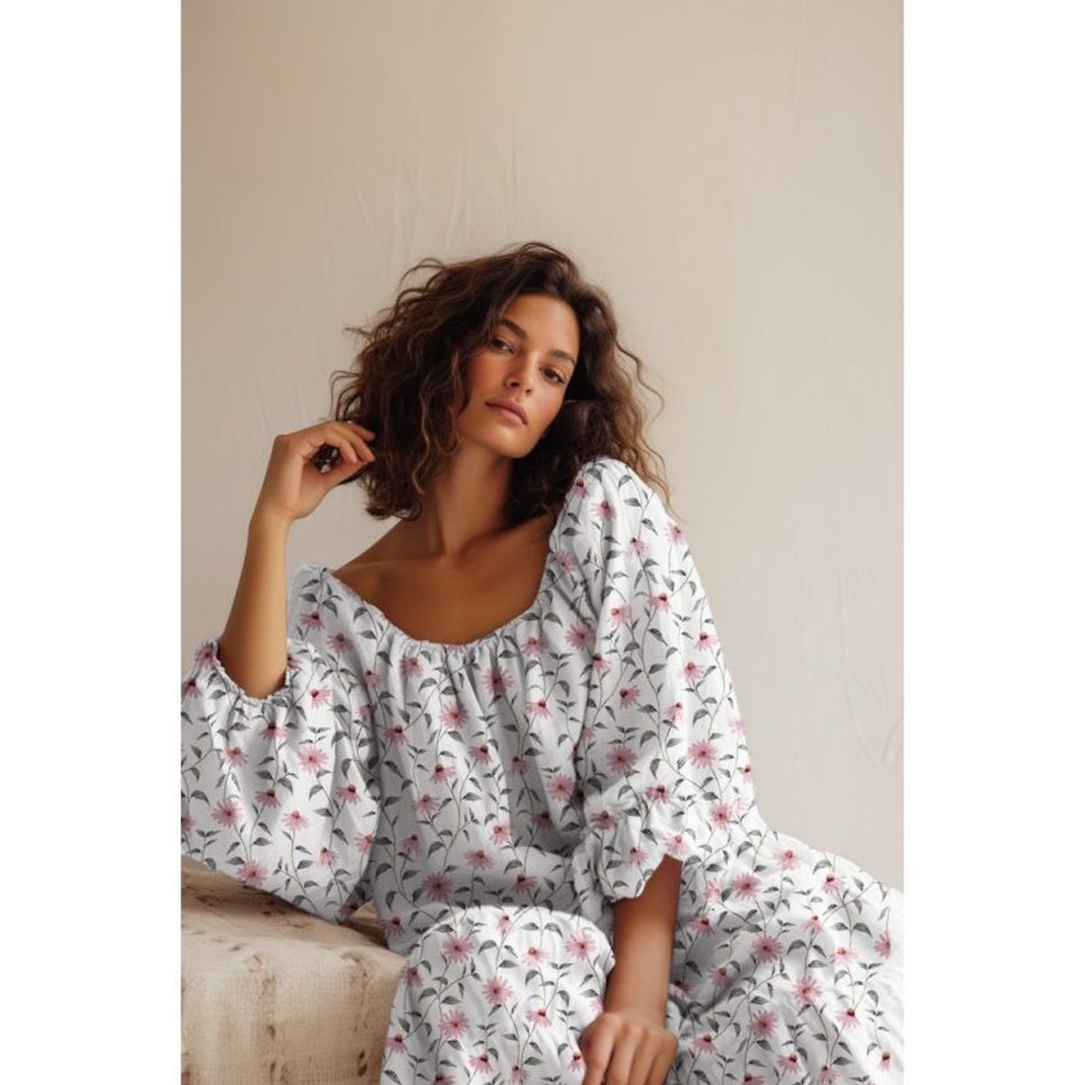 Musselin - rosa margeritter med grå stilk (GOTS)