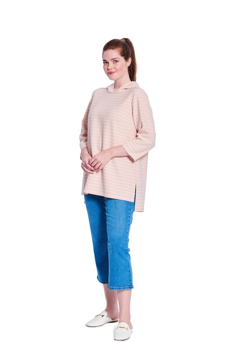 5651 - Burda - kjole & hoodie